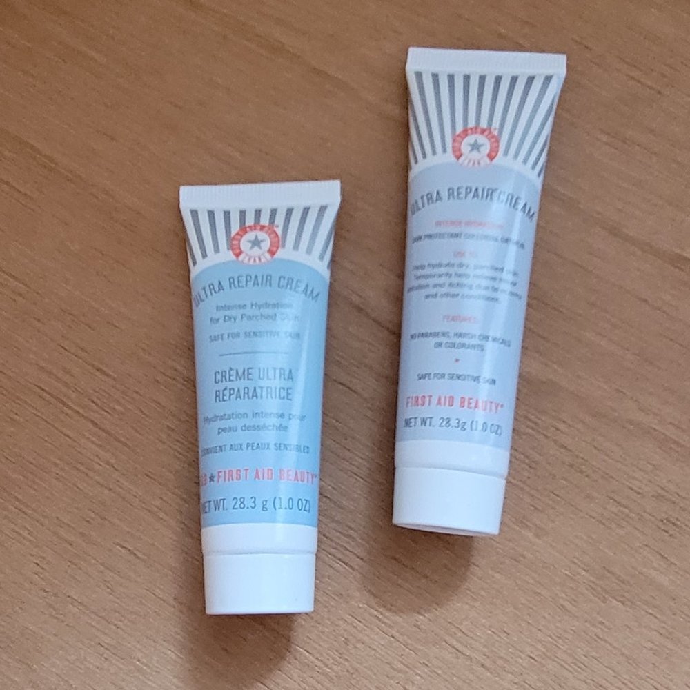 First Aid Beauty Set w/Fun Motif Zip Top Bag - Picture 8 of 15